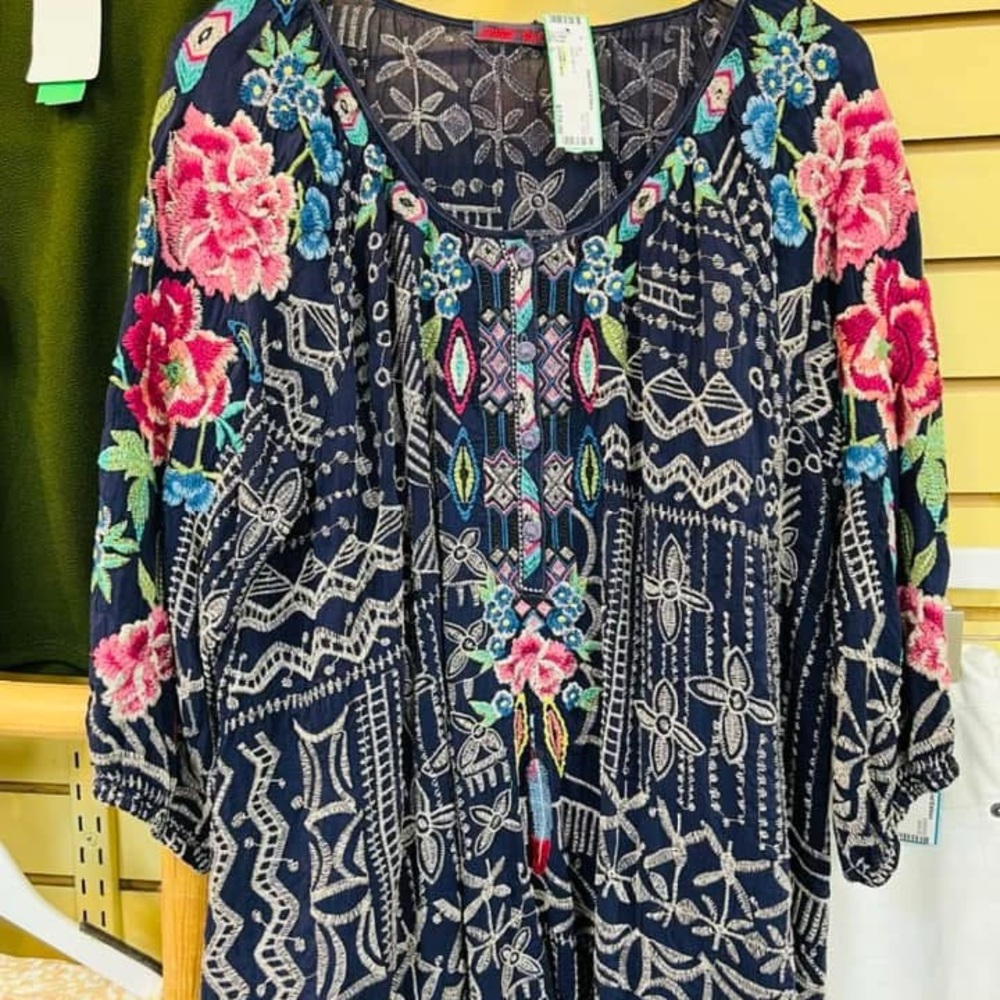 Johnny Was Trista Embroidered Tunic - Picture 6 of 6